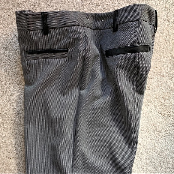 𝅺WORTHINGTON Lightweight Gray Tweed Ankle Trousers. - Picture 1 of 8